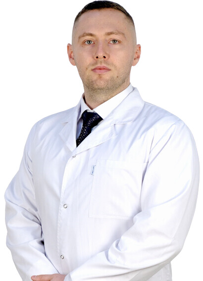 Врач Чумак Максим Андреевич 