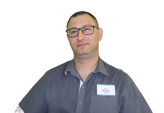 Врач Динаев Джамбулат Салихович 