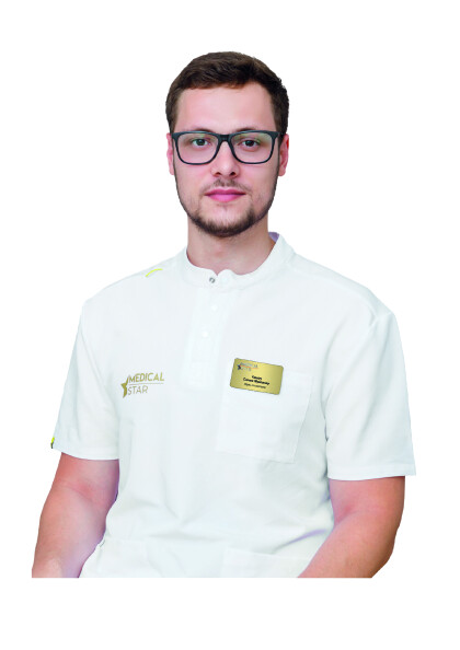 Врач Кашоу Салам Мунтасер 