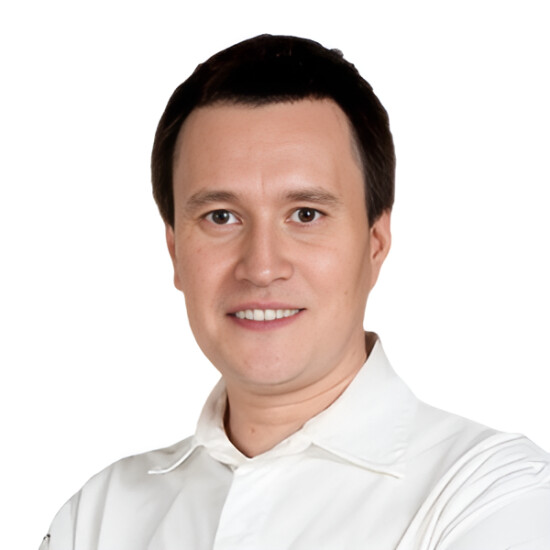 Врач Лутков Александр Александрович 