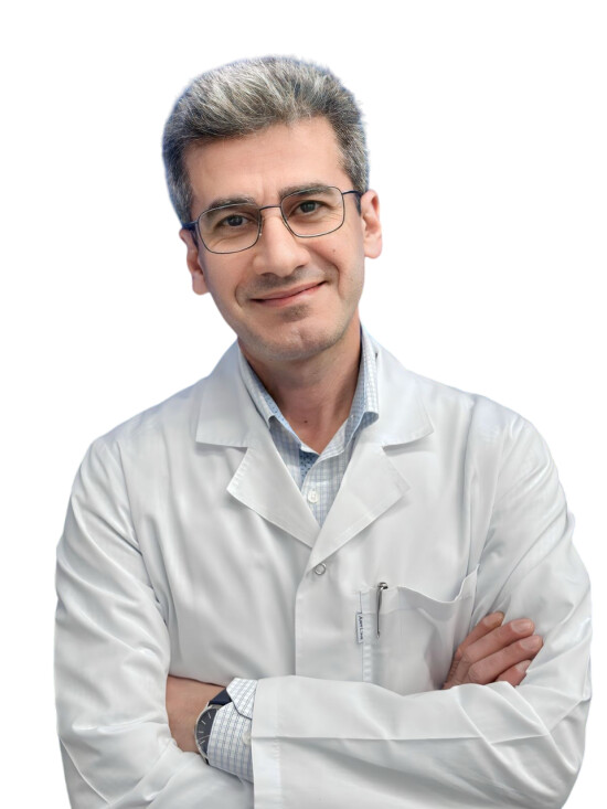 Врач Халил Фарзат Шукри Мала