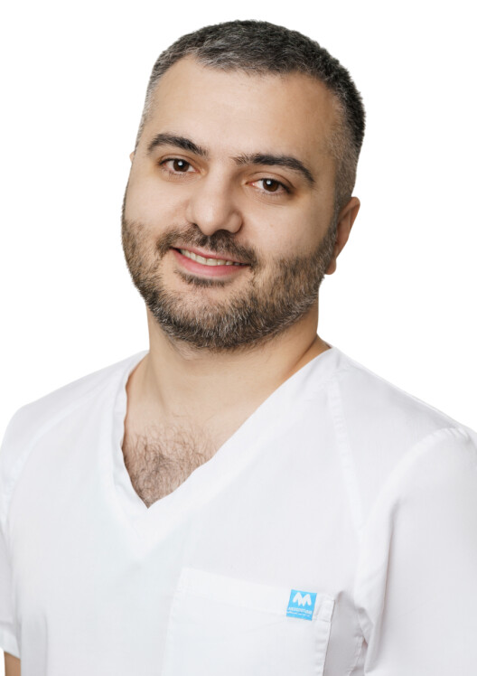 Врач Багиров Мурад Ильгарович 