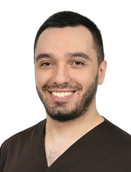 Врач Манукян Ваагн Альбертович 