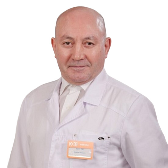 Врач Чернов Михаил Альбертович 