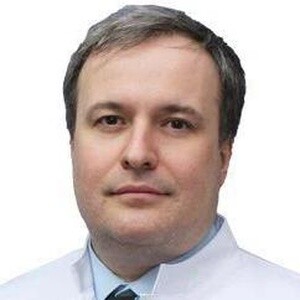 Врач Сивков Александр Сергеевич 