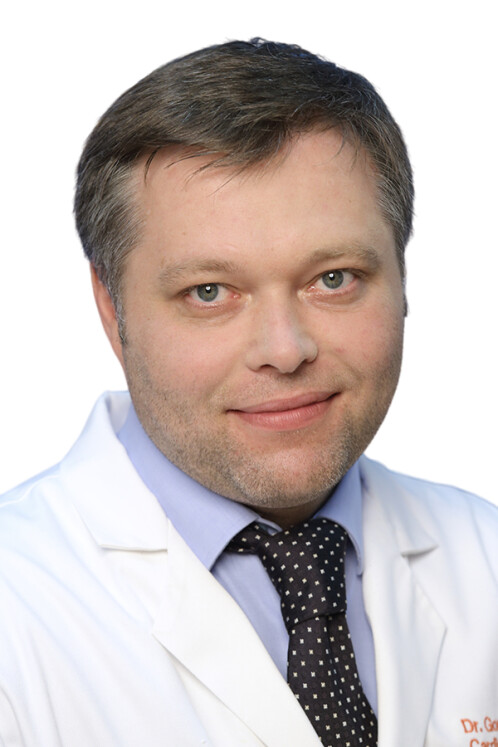 Врач Горбатов Евгений Александрович 