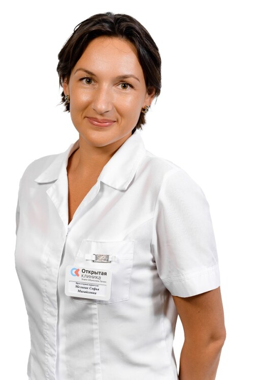 Врач Алискендерова (Мельник) Софья Михайловна 