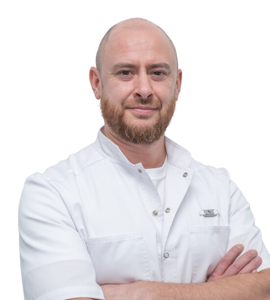 Врач Каримов Андрей Александрович 