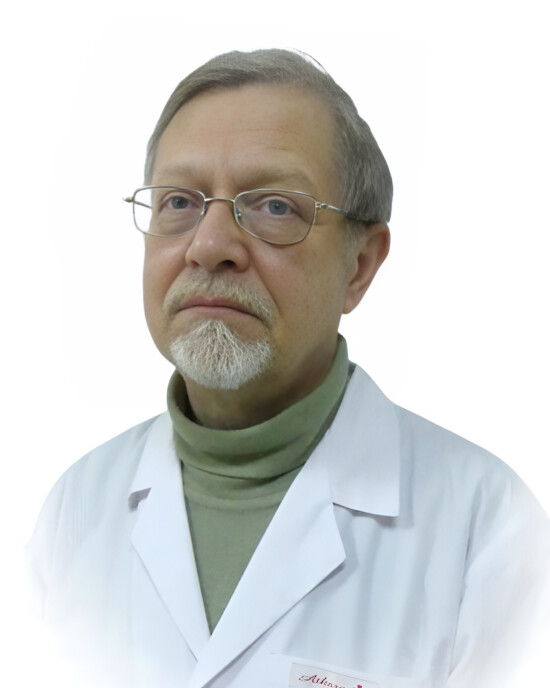 Врач Чариков Виктор Владимирович 