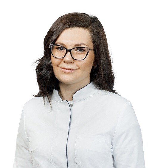 Врач Наумова Карина Сергеевна 