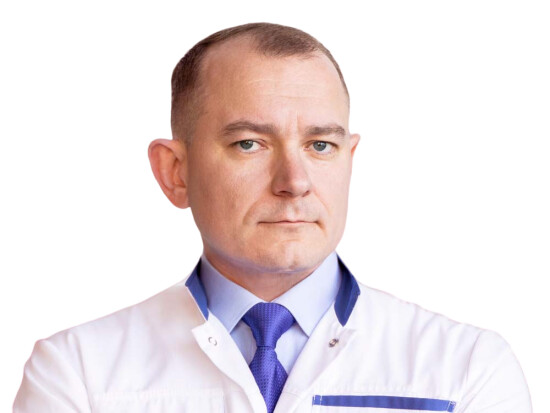 Врач Надякин Денис Анатольевич 