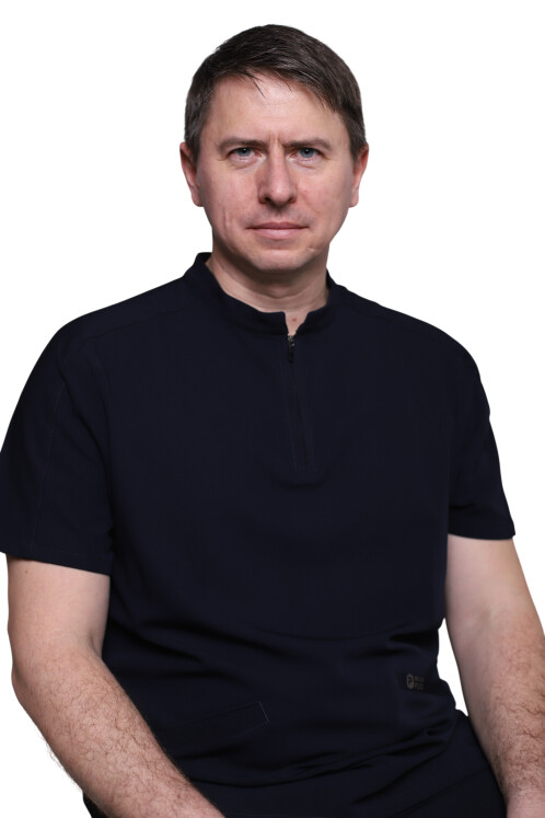Врач Головачев Артем Александрович 