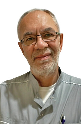 Врач Зенин Михаил Викторович 