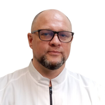 Врач Розовенко Юрий Михайлович 