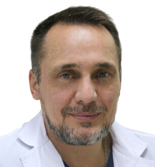 Врач Овчаров Александр Владимирович