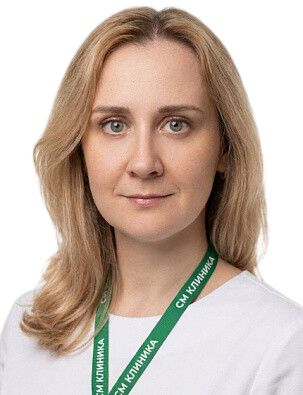 Врач Монина Юлия Дмитриевна
