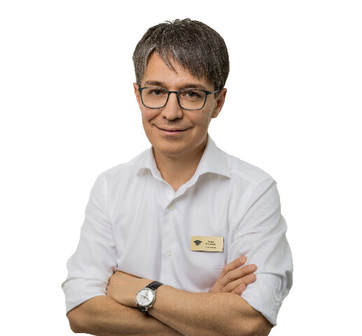 Врач Вахидов Азим Амонович 