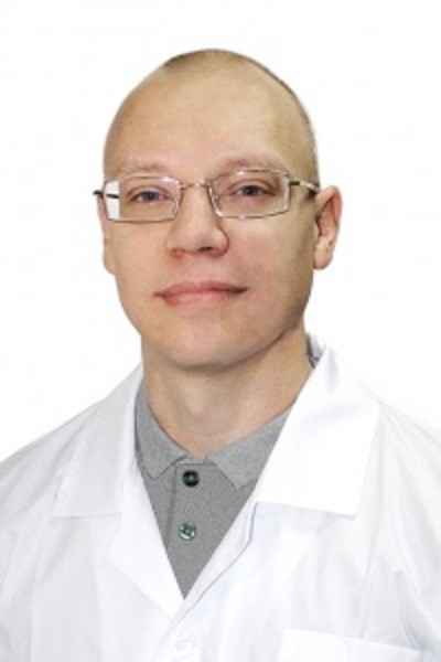 Врач Вичкапов Артем Валерьевич 