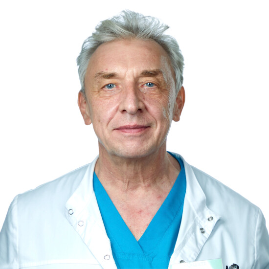 Врач Бугун Виктор Владимирович 