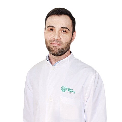 Врач Алчаков Арсен Курбаналиевич 