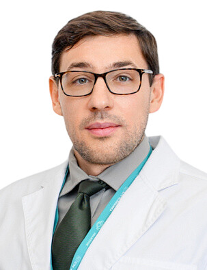 Врач Максименко Станислав Александрович 