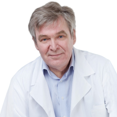 Врач Девис Андрей Евгеньевич