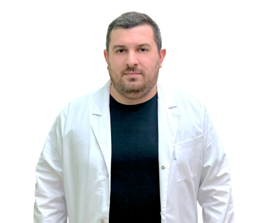 Врач Товмасян Андраник Петросович 