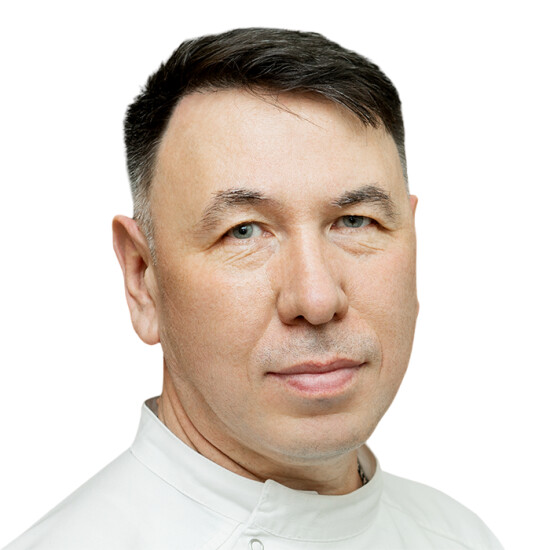 Врач Комиссаров Михаил Юрьевич 