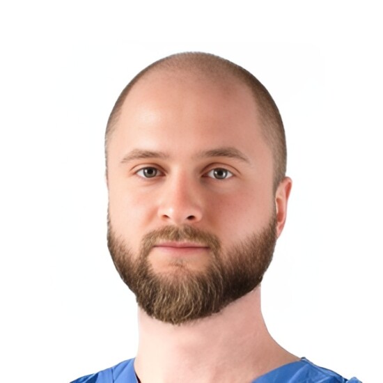 Врач Моторов Роман Алексеевич 