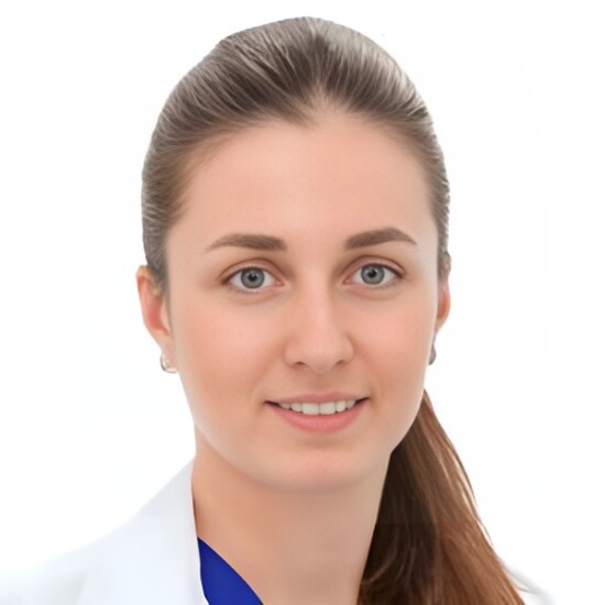 Врач Ангелова Виктория Александровна 