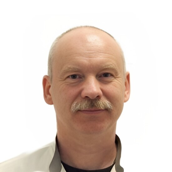 Врач Крапчатов Михаил Юрьевич