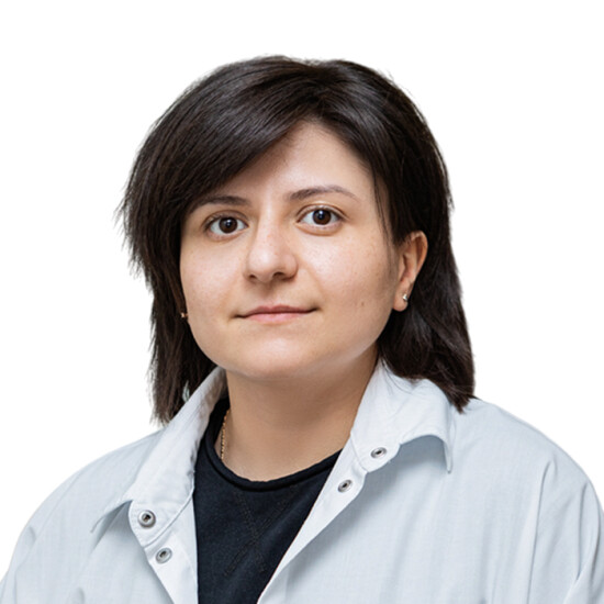 Врач Гаджиева Етар Адалат кызы 