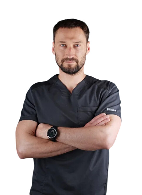 Врач Кузнецов Денис Максимович 