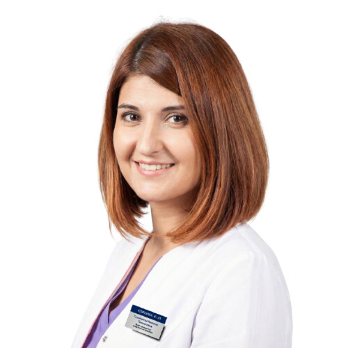 Врач Гусейнова Камила Тимуровна 