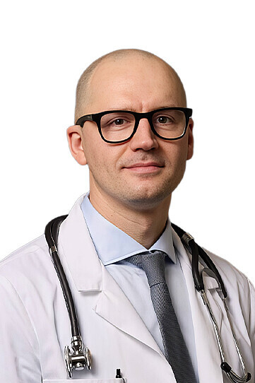 Врач Медведчиков Артем Евгеньевич 