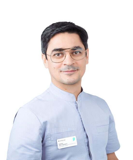 Врач Зурабян Эраст Арамович 