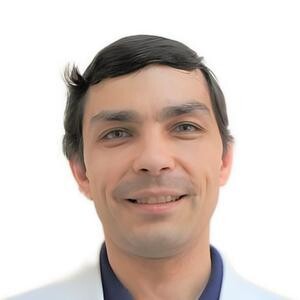 Врач Божендаев Тимофей Леонидович