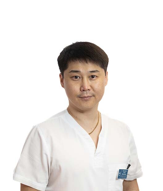 Врач Каменданов Сергей Николаевич 