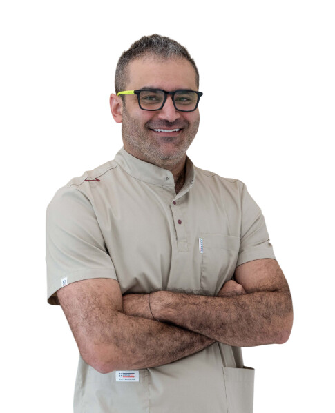 Врач Ханоянц Масис Михайлович 