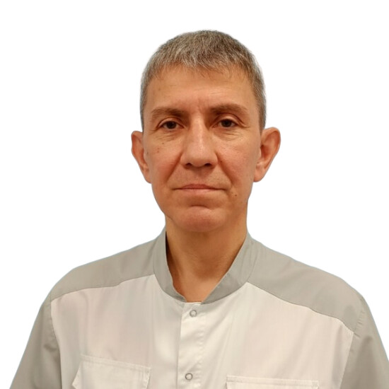 Врач Карпочев Олег Валерьевич 