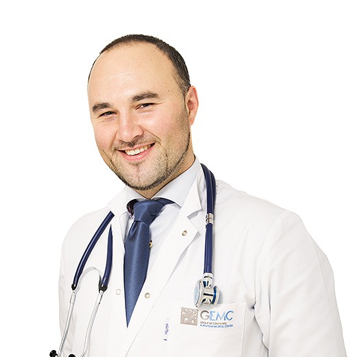 Врач Попов Даниил Викторович