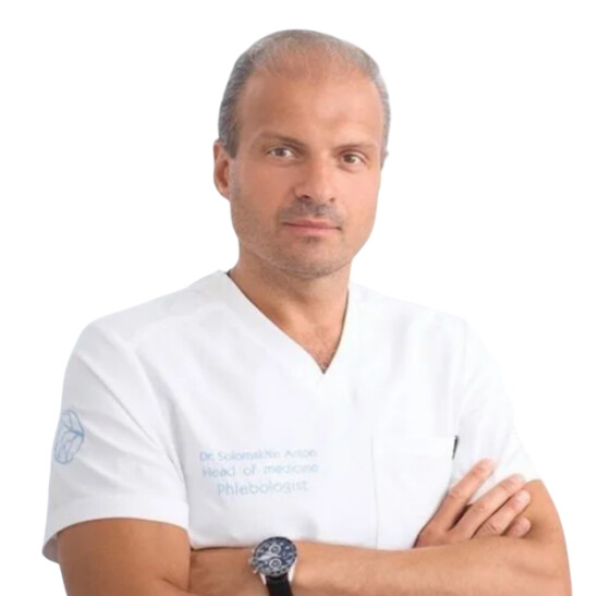 Врач Соломахин Антон Евгеньевич 