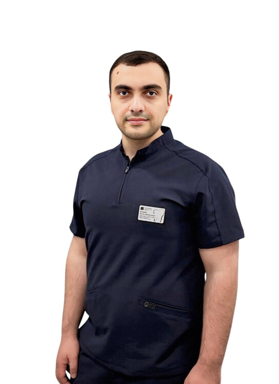 Врач Енокян Артем Дживанович 