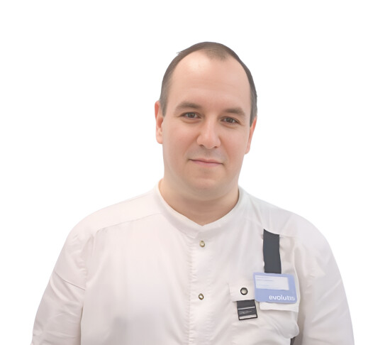 Врач Литовченко Денис Олегович