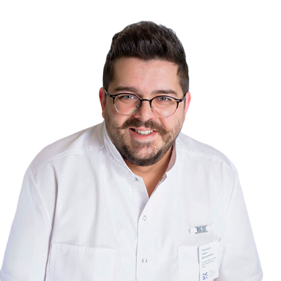 Врач Пряников Павел Дмитриевич 