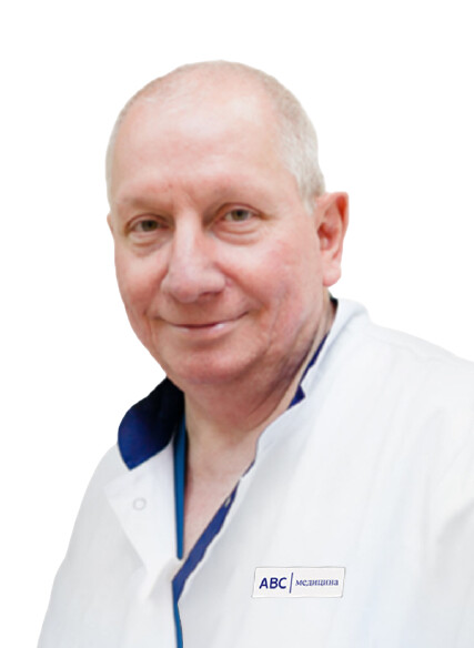 Врач Царьков Игорь Константинович