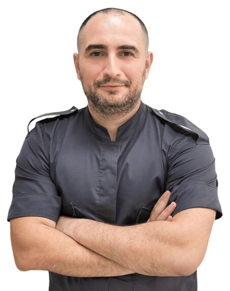 Врач Антонян Янис Эдуардович 