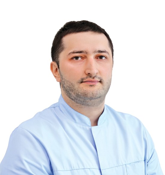 Врач Байчоров Рустам Асламбекович 