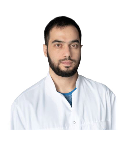 Врач Дадыев Ислам Артурович