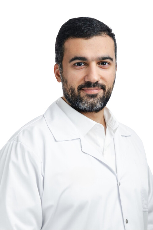 Врач Гулулян Геворг Георгиевич 